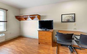 Extended Stay America Select Suites - Kansas City - Stadium